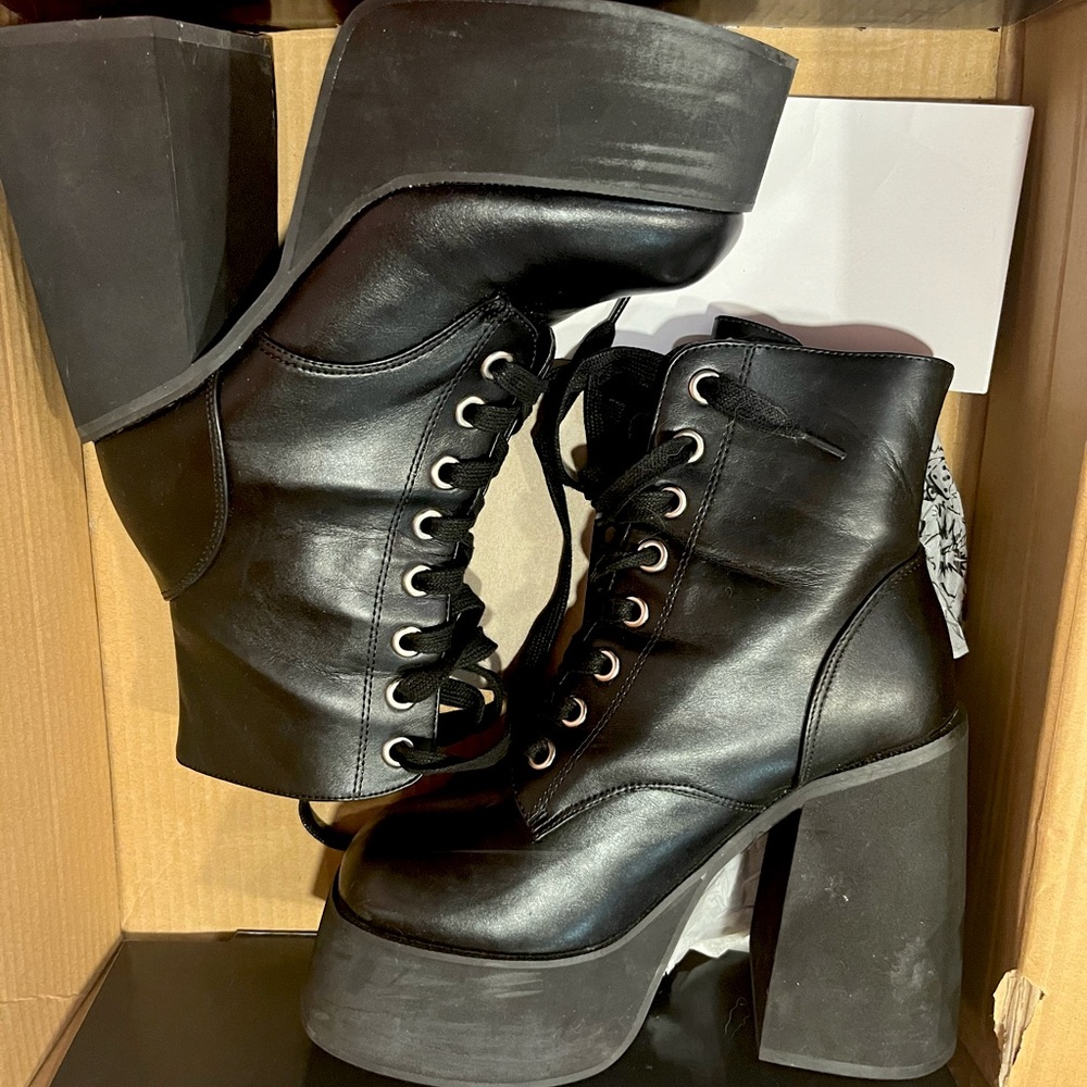 Current Mood Platform Boots